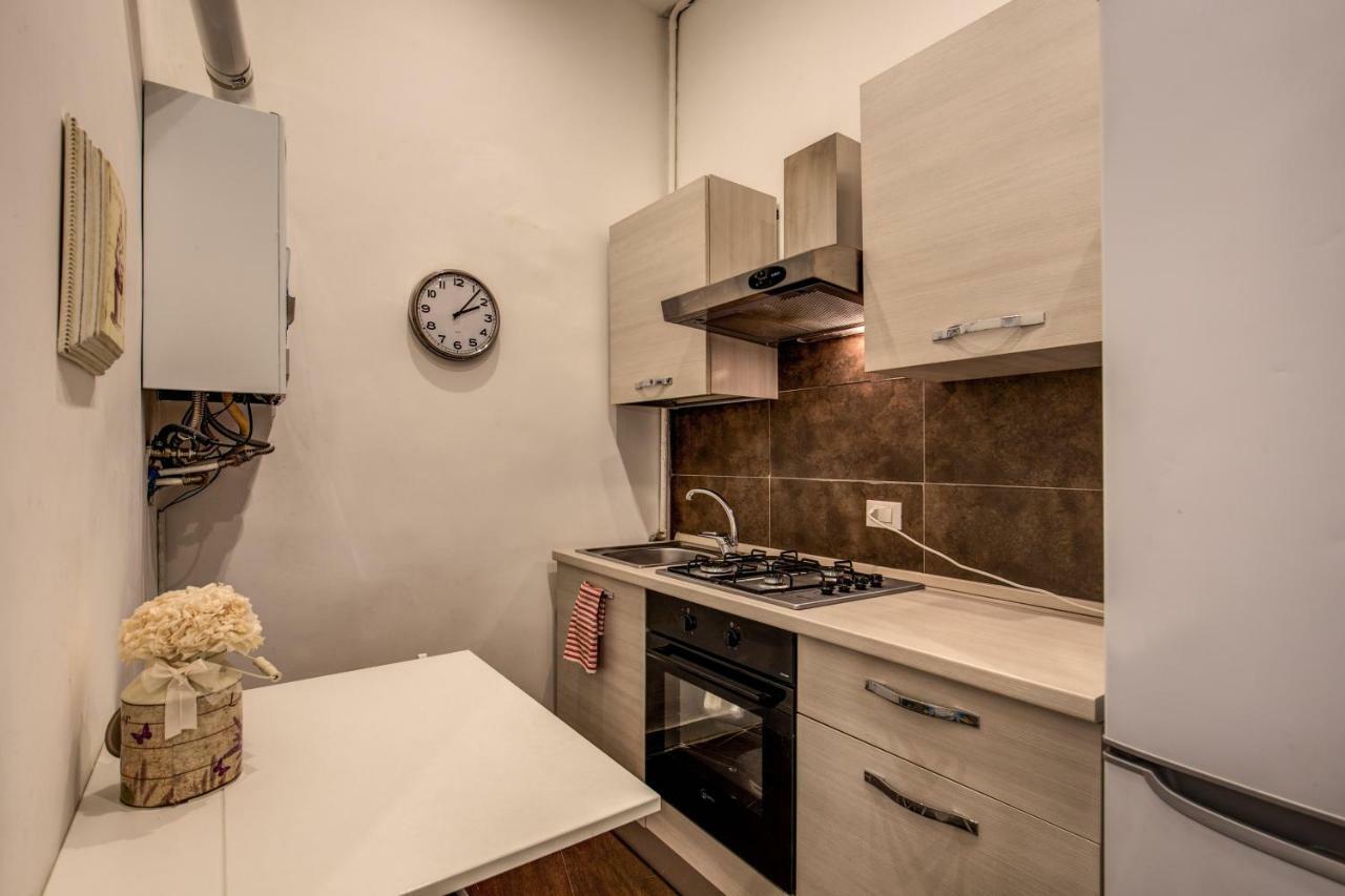 Guest House O Affittacamere La Civetta Di Trastevere B Roma Ngoại thất bức ảnh
