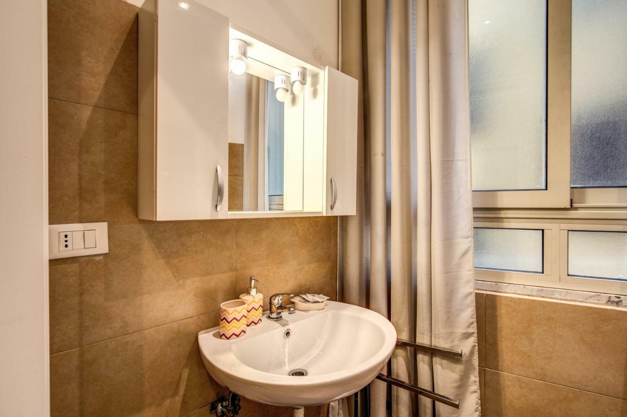 Guest House O Affittacamere La Civetta Di Trastevere B Roma Ngoại thất bức ảnh